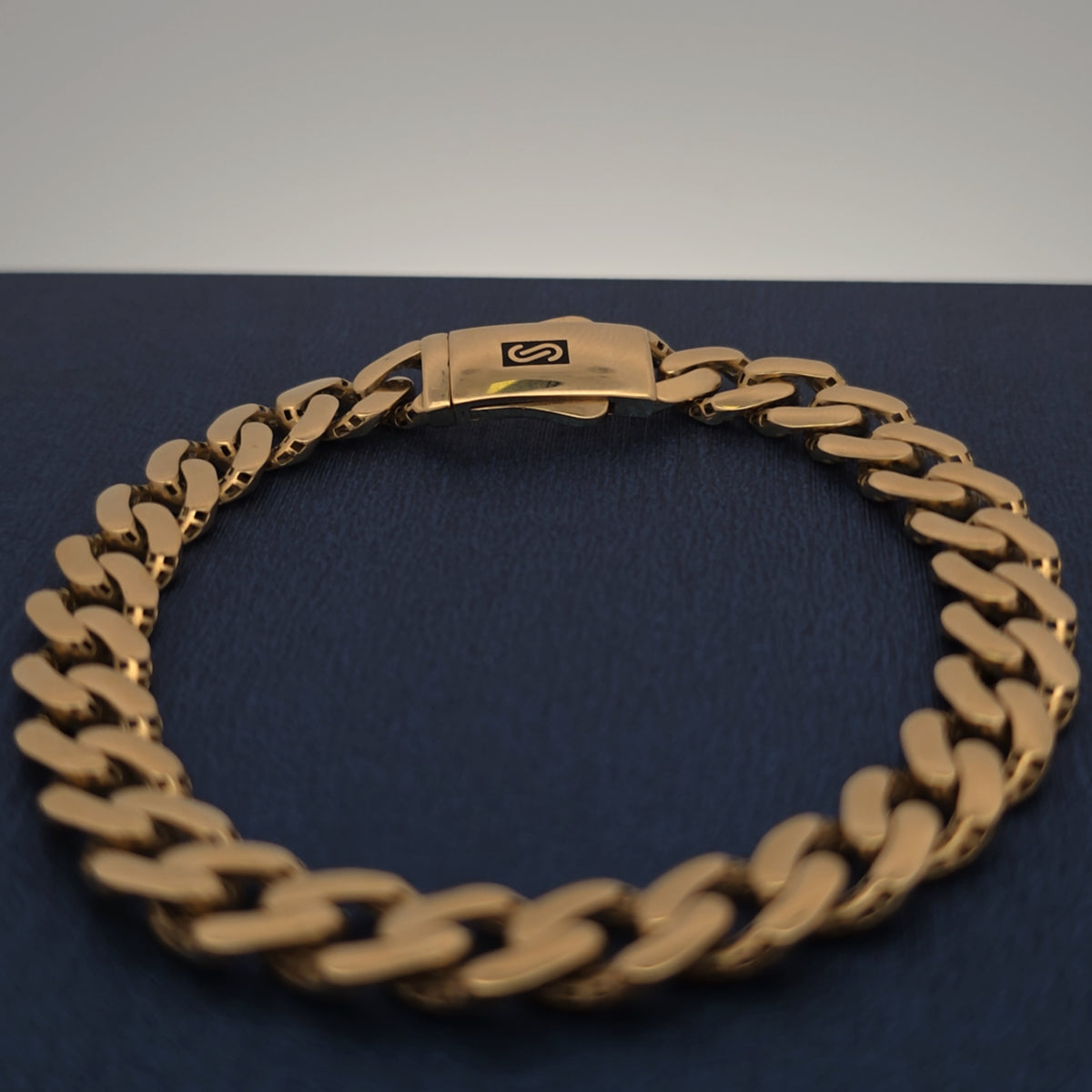 18K bracelet 10.57g