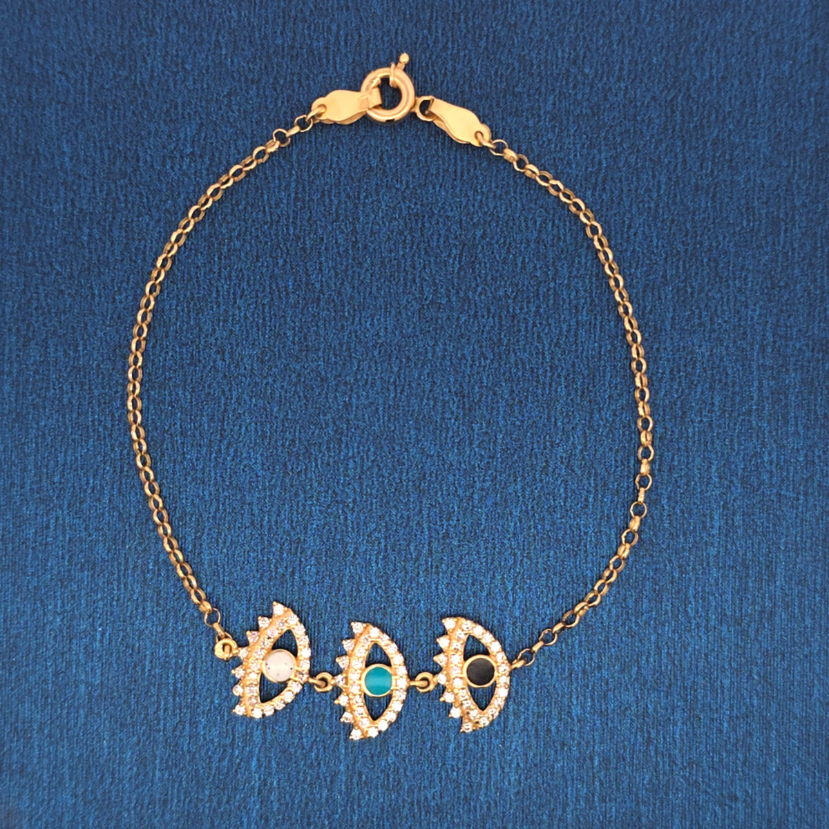18K eye bracelet 3.42g